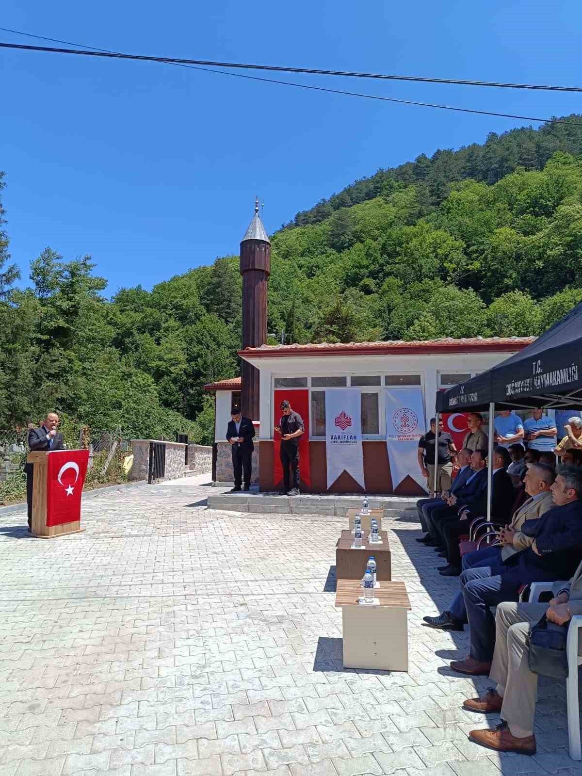 Kastamonu’da restorasyonu tamamlanan cami tekrar ibadete açıldı
