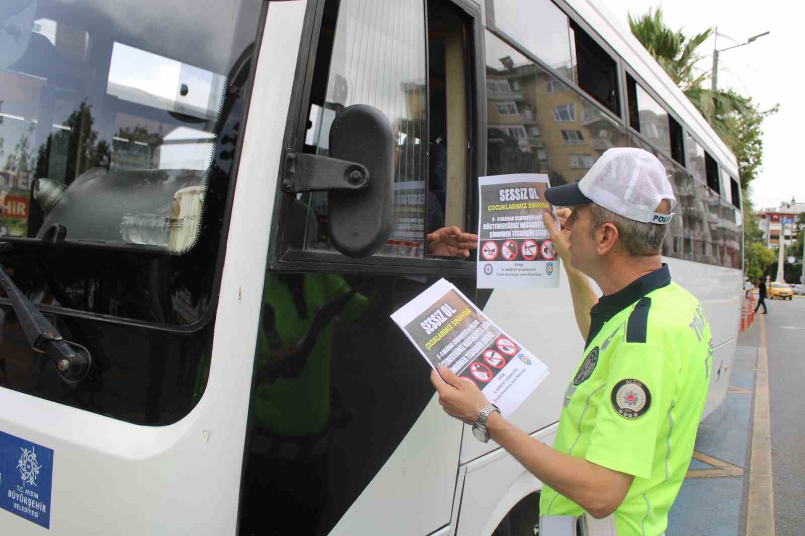 Trafik ekipleri bu kez öğrenciler için sahaya indi
