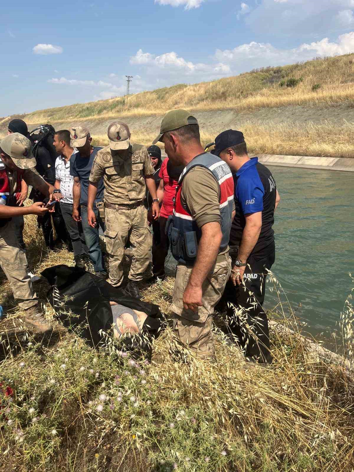 Serinlemek için girdiği kanalda kaybolan gencin cesedi bulundu
