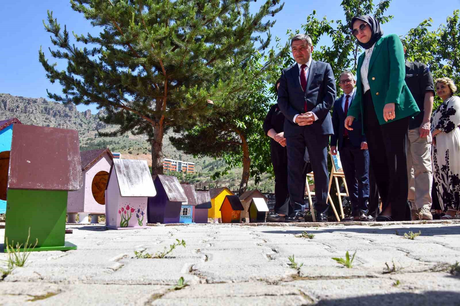 Gümüşhane’de yükümlülerin el sanatları sergisi büyük beğeni topladı
