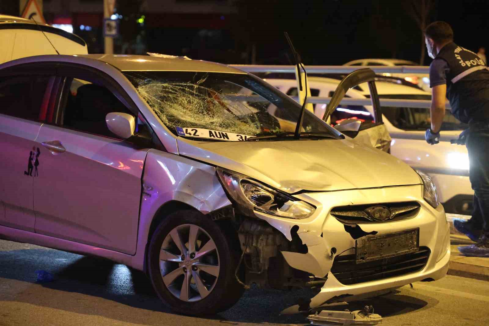 Otomobilin çarptığı bisikletli çocuklardan biri öldü diğeri ağır yaralandı
