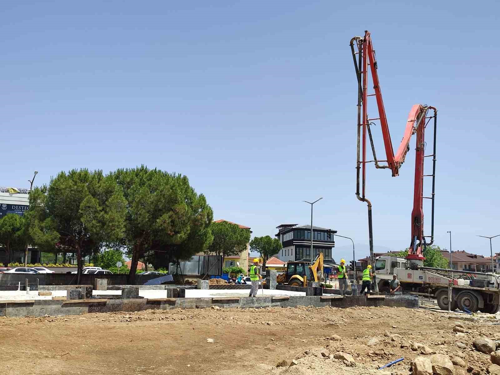 Denizli MÜSİAD Bilim Merkezi ve Hizmet Binasının temeli törenle atıldı
