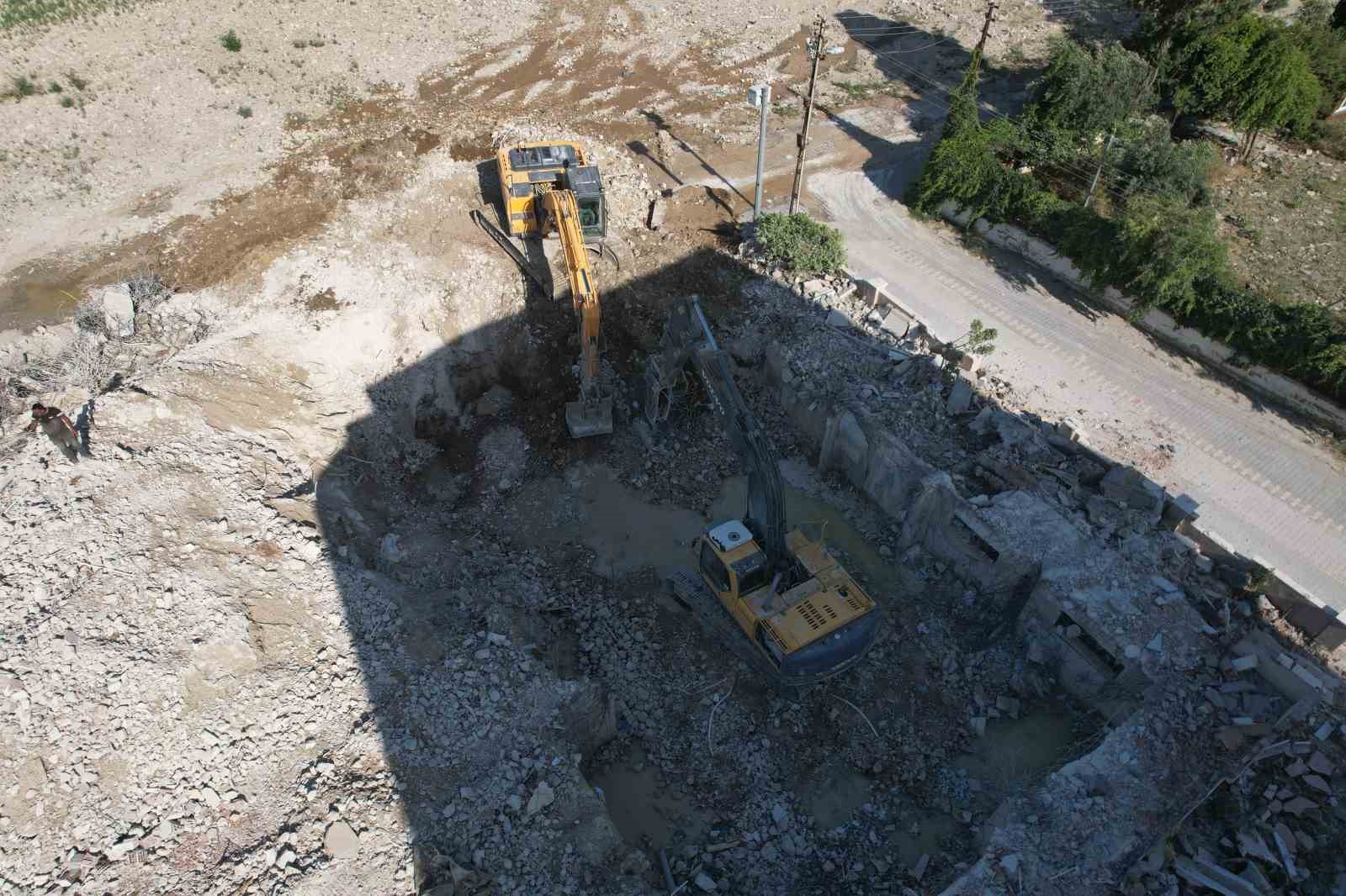 Herkesin aklındaki o meslekte kazanılan maaş dudak uçuklatıyor
