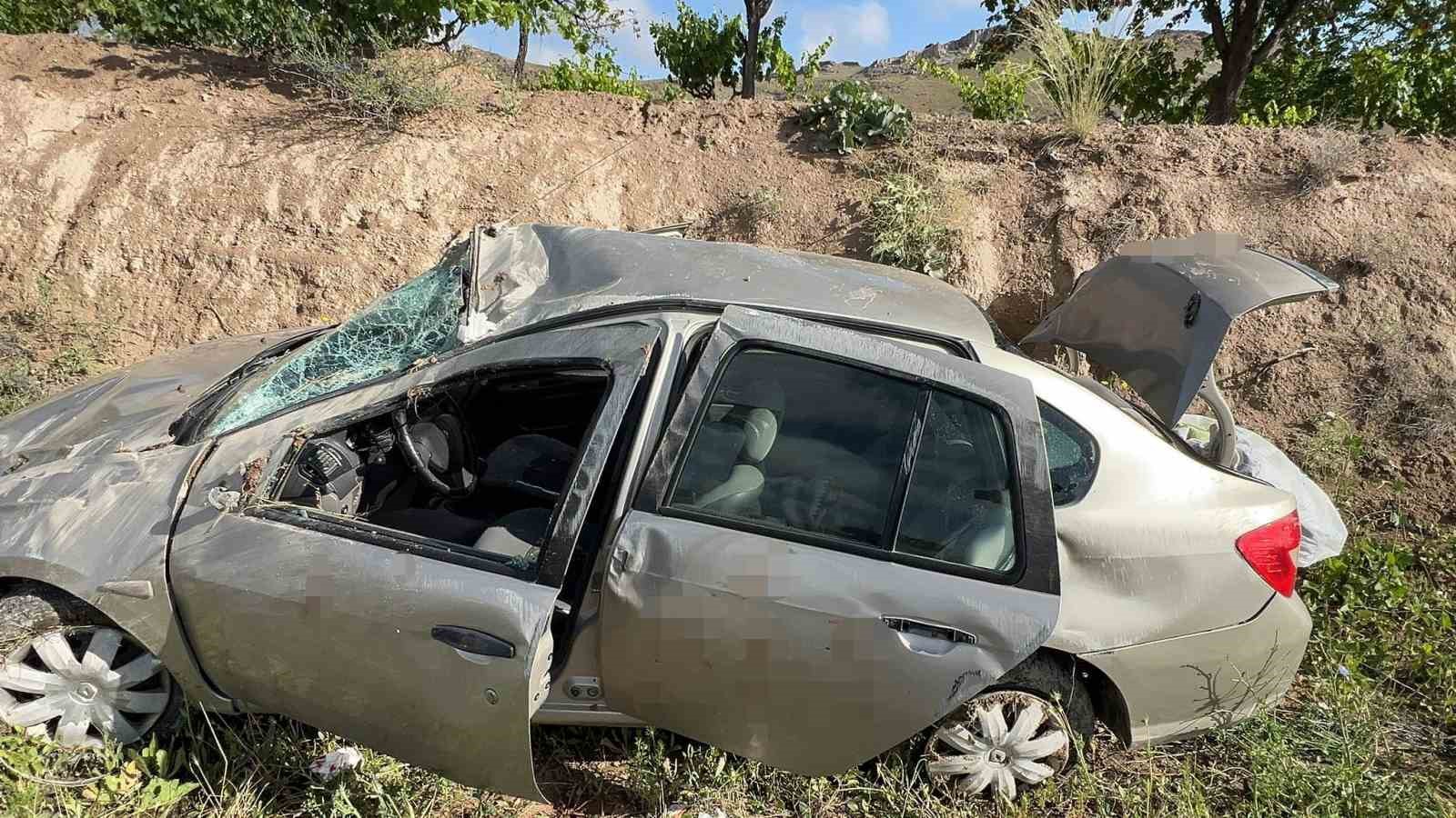 Sınava giderken kaza geçirdi
