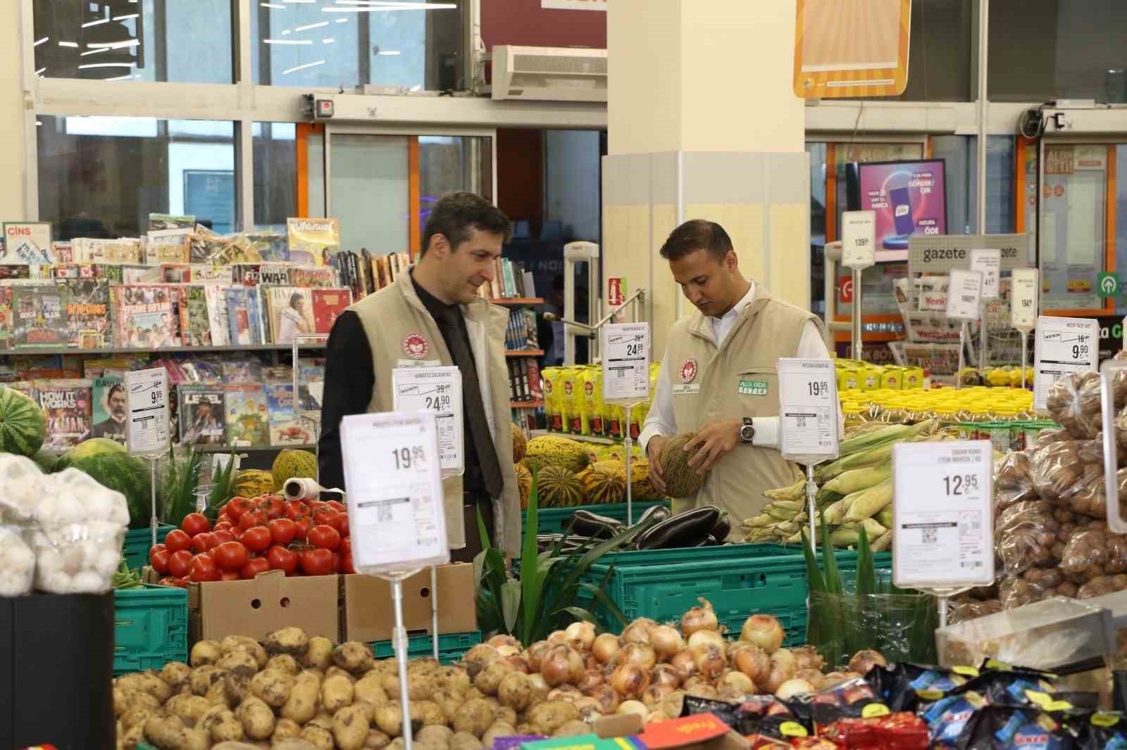 Ağrı’da gıda satış yerlerine denetim yapıldı
