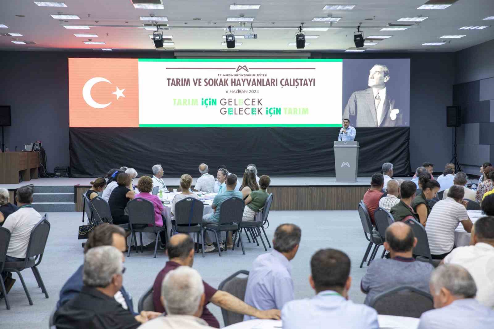 Mersin’de ’Tarım ve Sokak Hayvanları Çalıştayı’ düzenlendi
