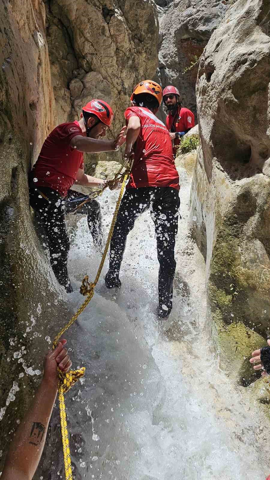 Dorlion Arama Kurtarma ekibi eğitim yaptı
