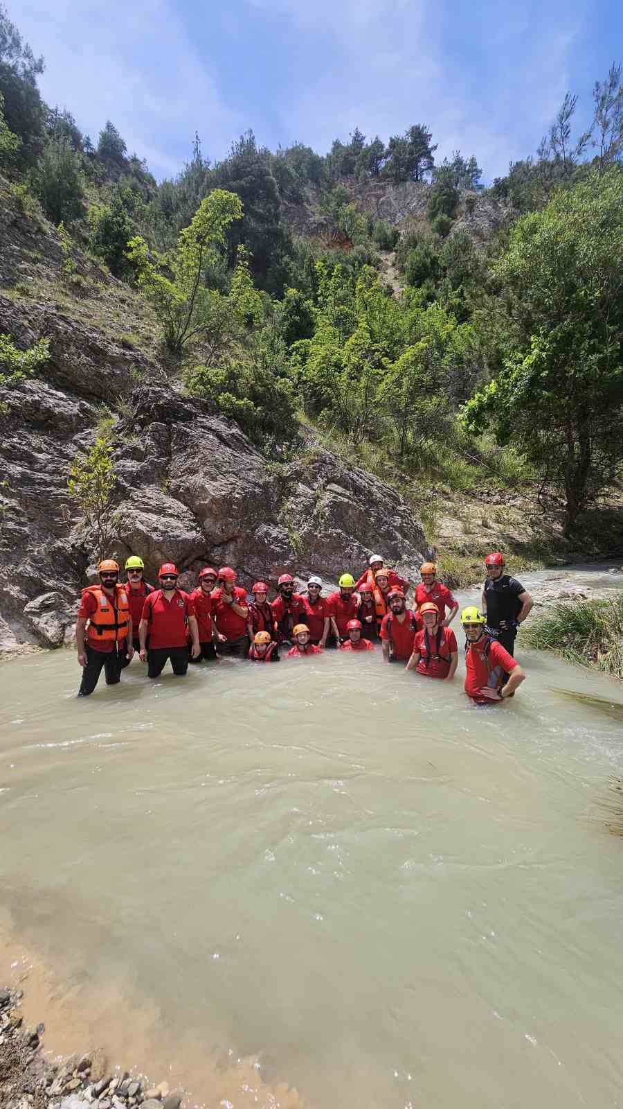 Dorlion Arama Kurtarma ekibi eğitim yaptı
