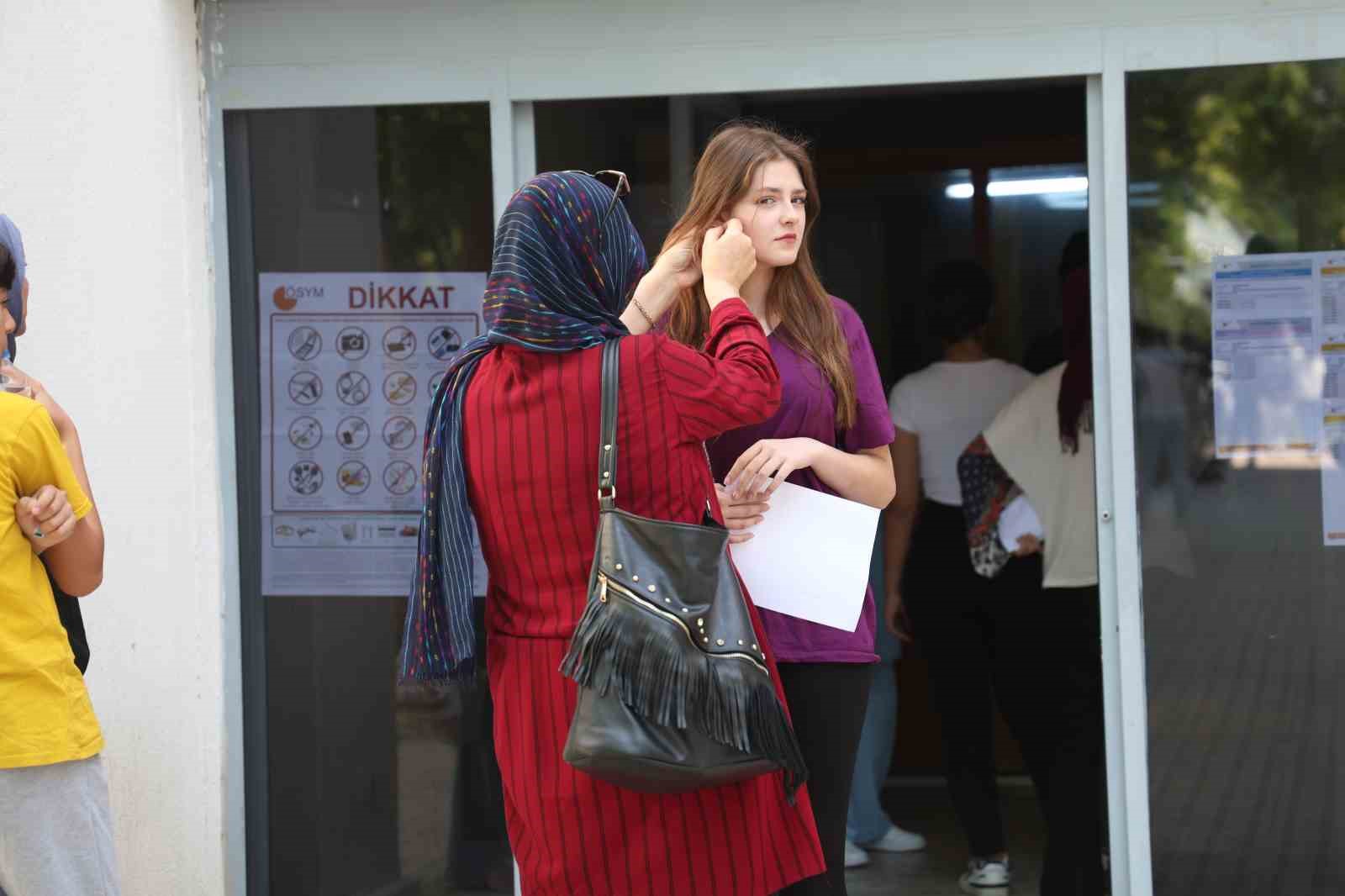 Elazığ’da AYT heyecanı
