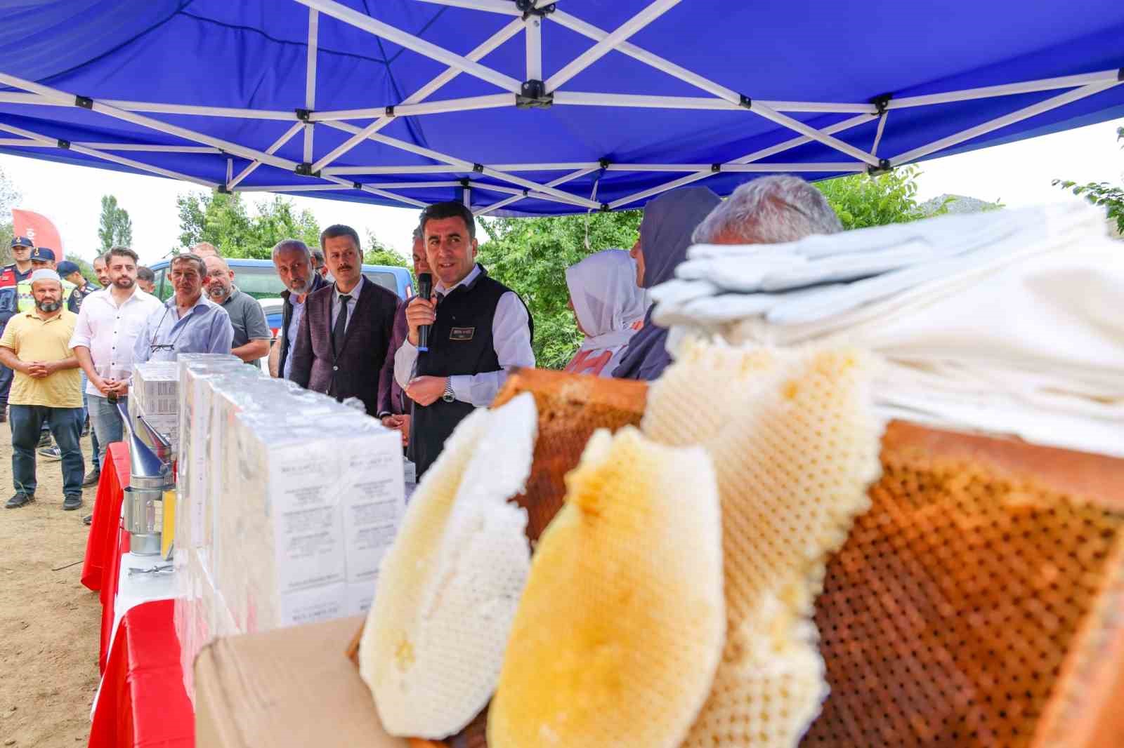 Bilecik’te ‘varroa’ ile topyekûn mücadele
