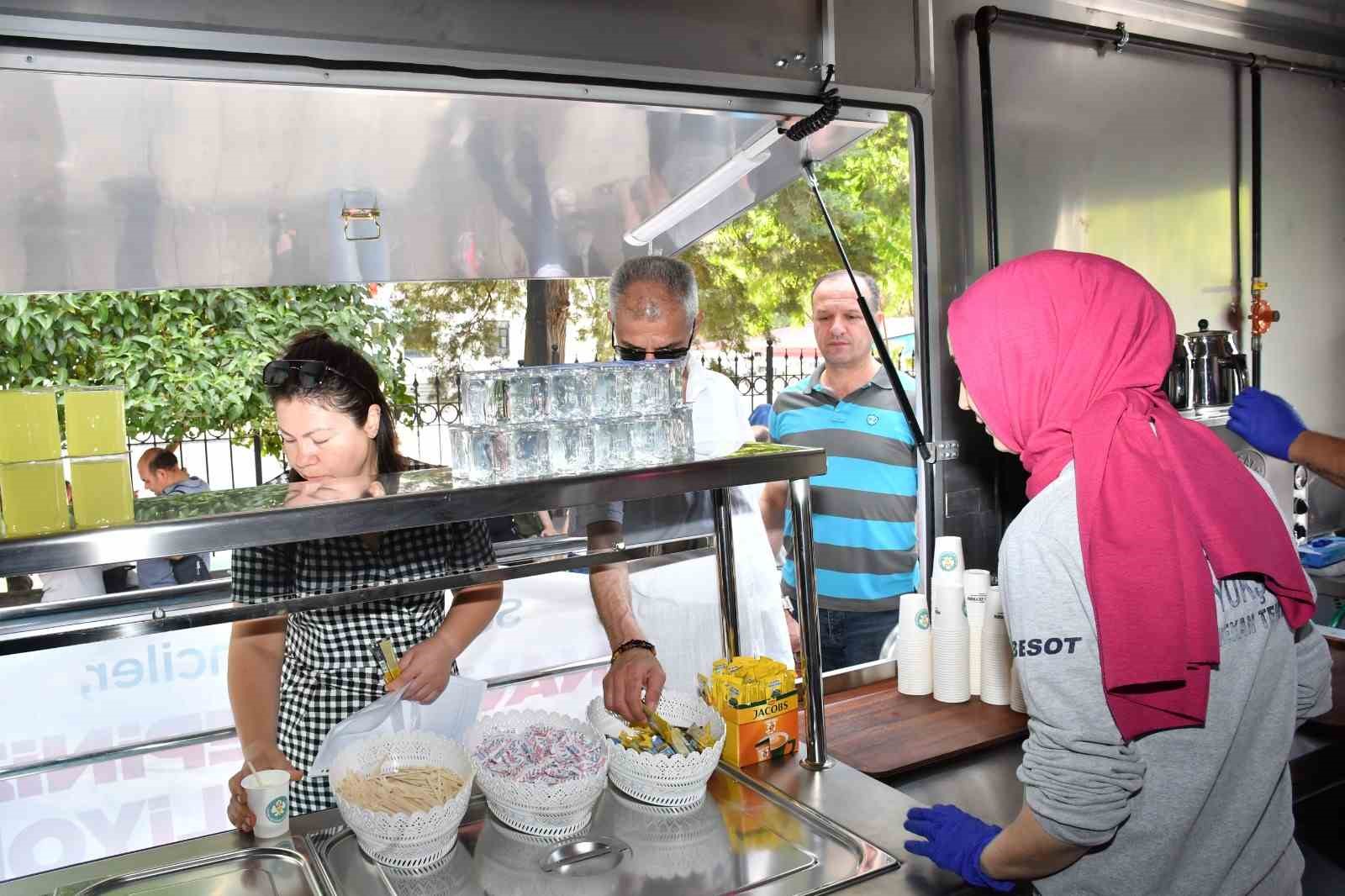 Manisa Büyükşehir öğrencileri yalnız bırakmadı
