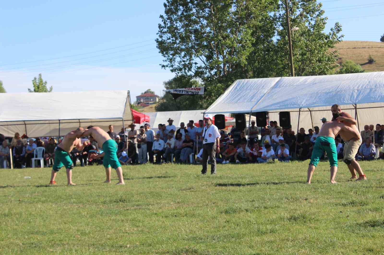 20. Oğulpaşa Köyü Karakucak Güreşleri ve Yayla Şenlikleri yapıldı
