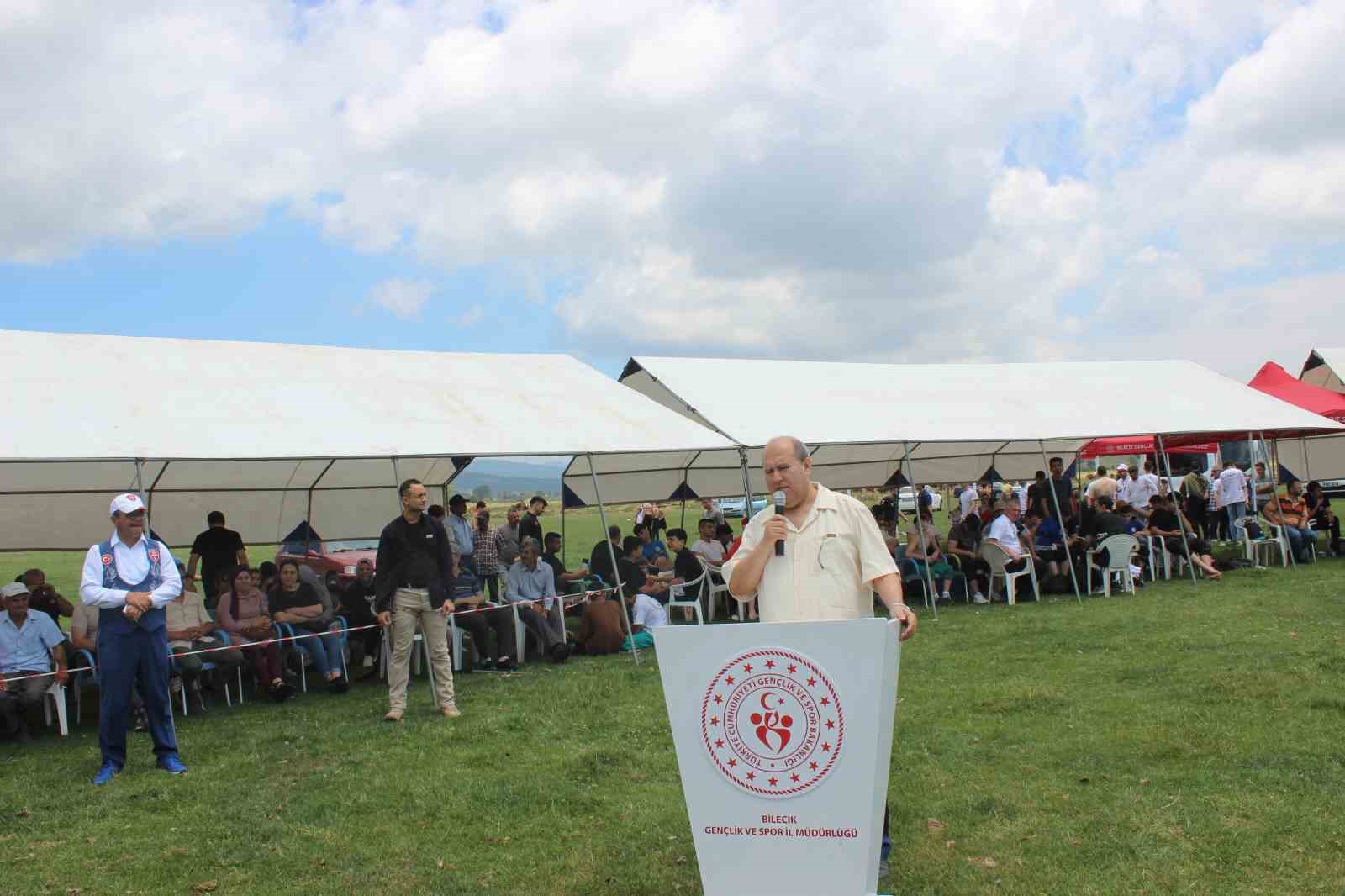 20. Oğulpaşa Köyü Karakucak Güreşleri ve Yayla Şenlikleri yapıldı
