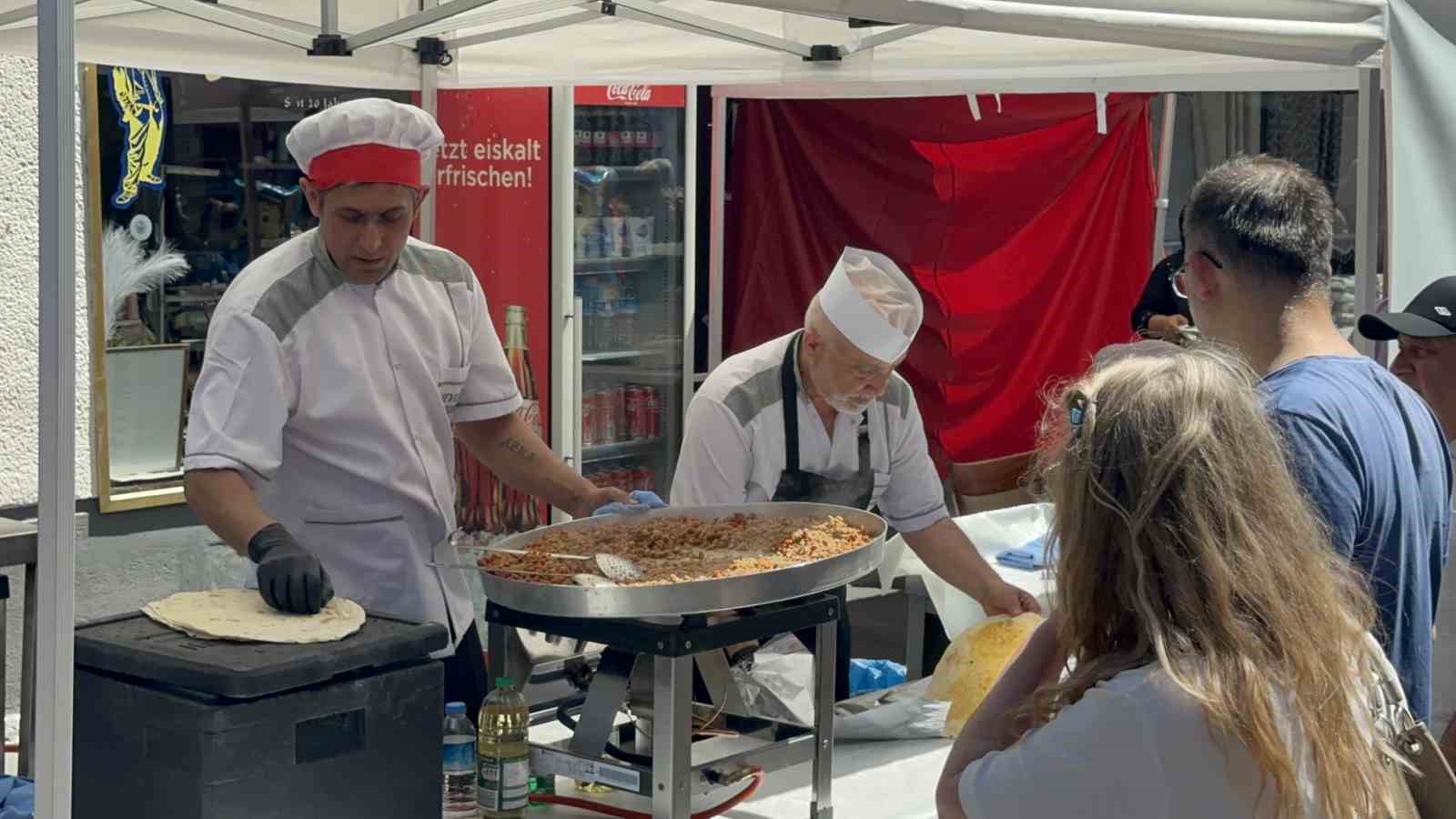 Köln’de Türk caddesindeki ırkçı saldırının 20. yılında 