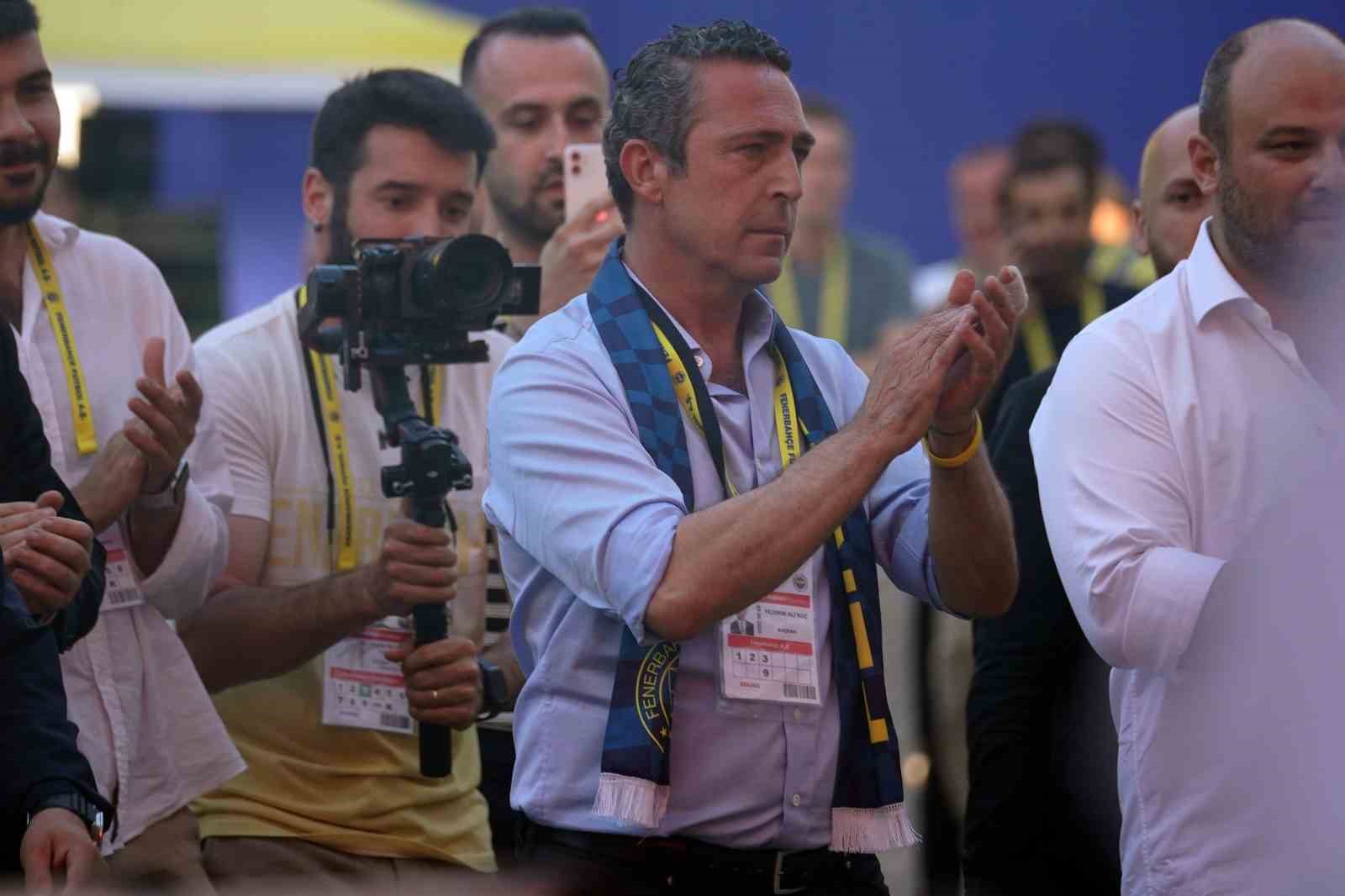 Ali Koç: “Artık Fenerbahçe çağı bugünden itibaren başlıyor”
