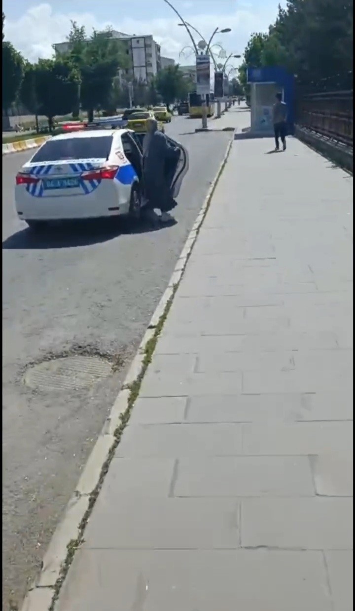 Polislerin özverili çalışması YKS’de mağduriyetleri önledi
