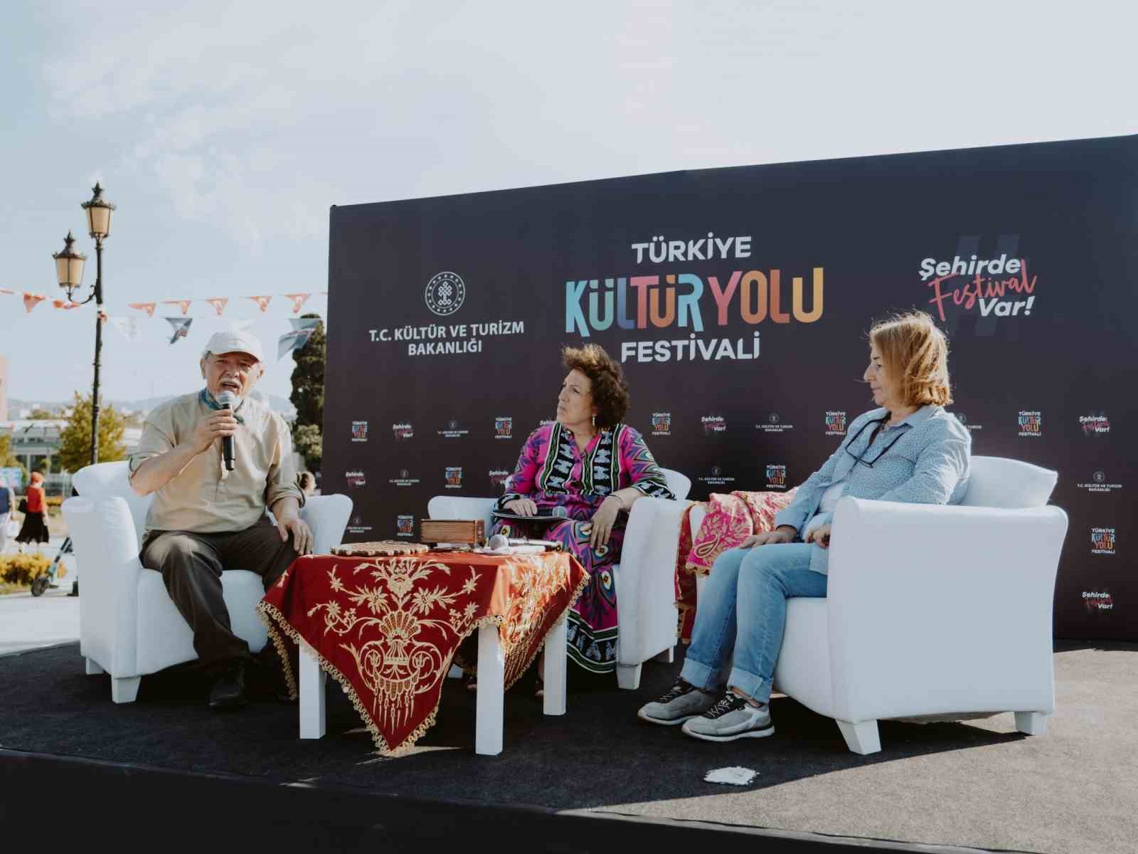 Yeşilçam’ın efsane ismi Ediz Hun Samsun’da sanatseverlerle buluştu
