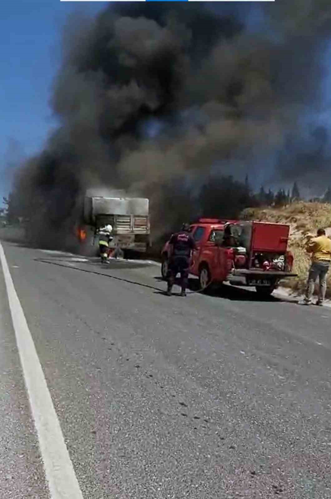 Yatağan’da mermer yüklü TIR yangını korkuttu
