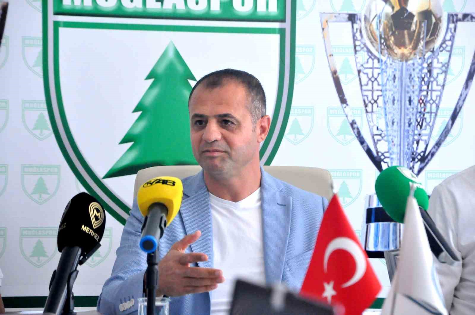 Muğlaspor yeni teknik direktörü Durmuş’u tanıttı
