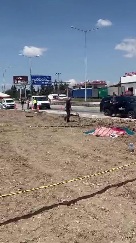 Amasya’da otomobil yol kenarındaki tezgaha daldı: 1 ölü
