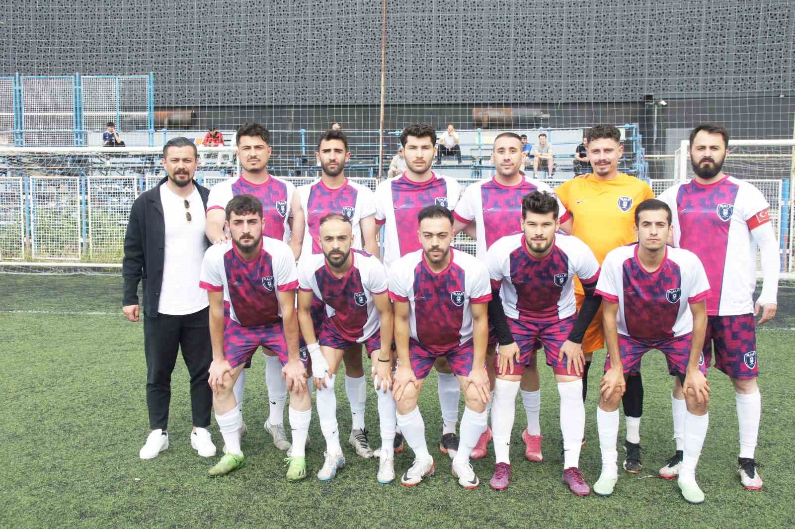 Kalespor: 7 - Pınarbaşı Belediyespor:0
