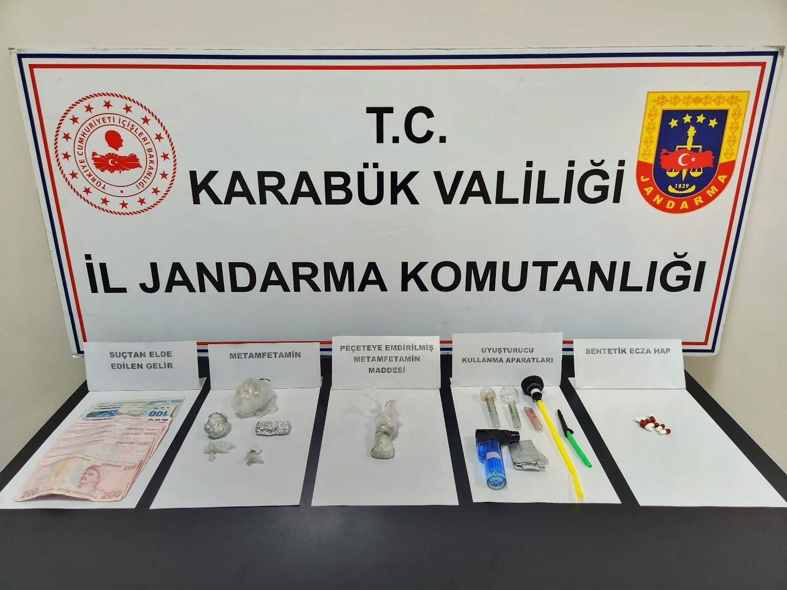 Jandarmadan uyuşturucu operasyonu
