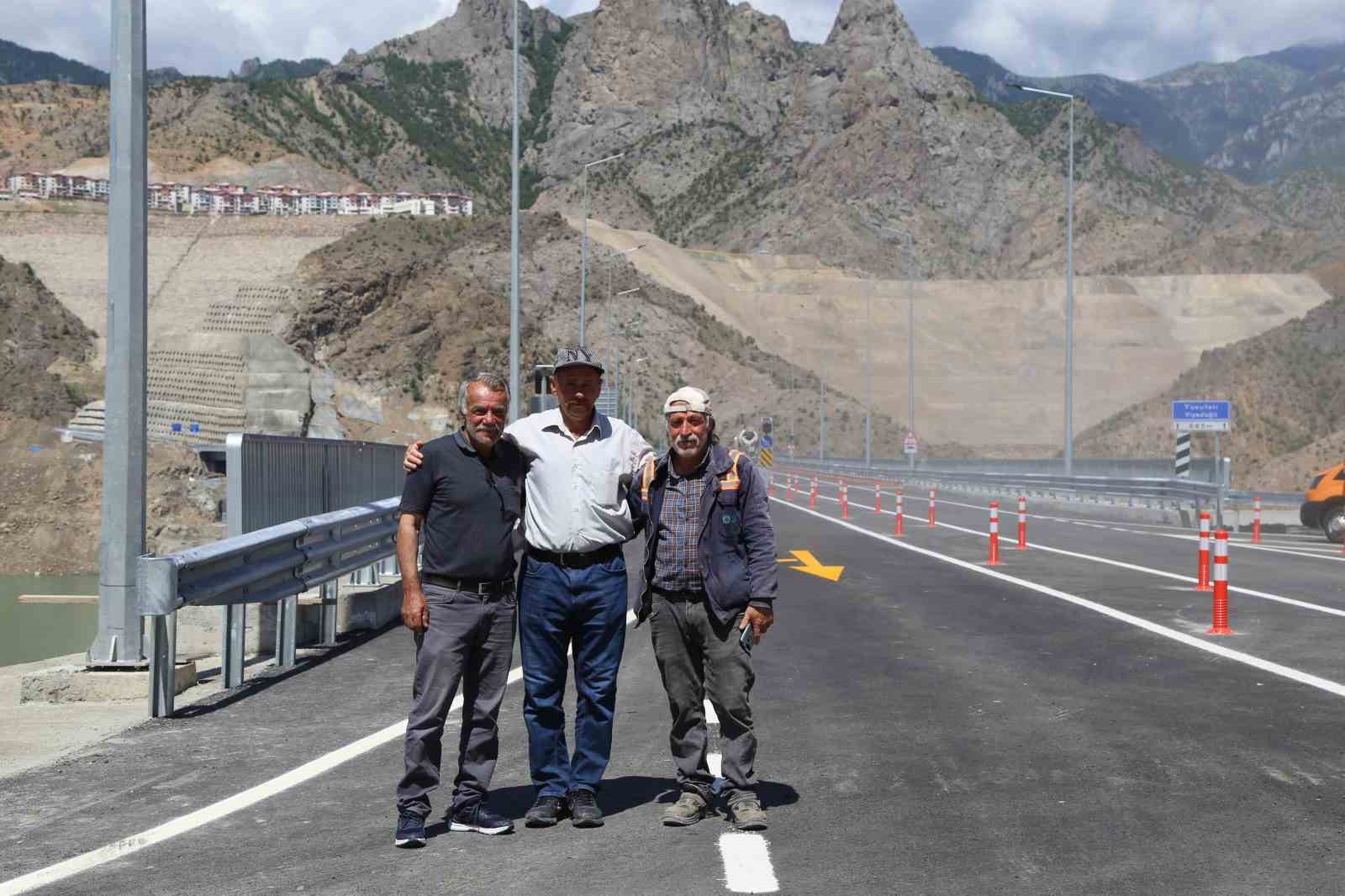 Yusufeli Merkez Viyadüğü hizmete açıldı
