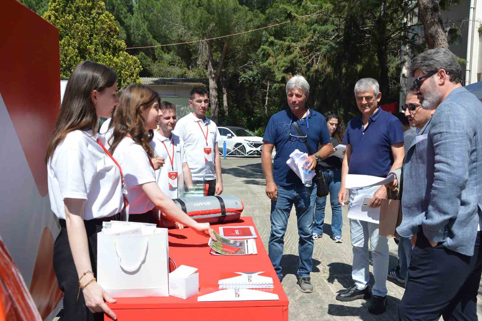 BUÜ’lü öğrencilerden 14 yeni marka
