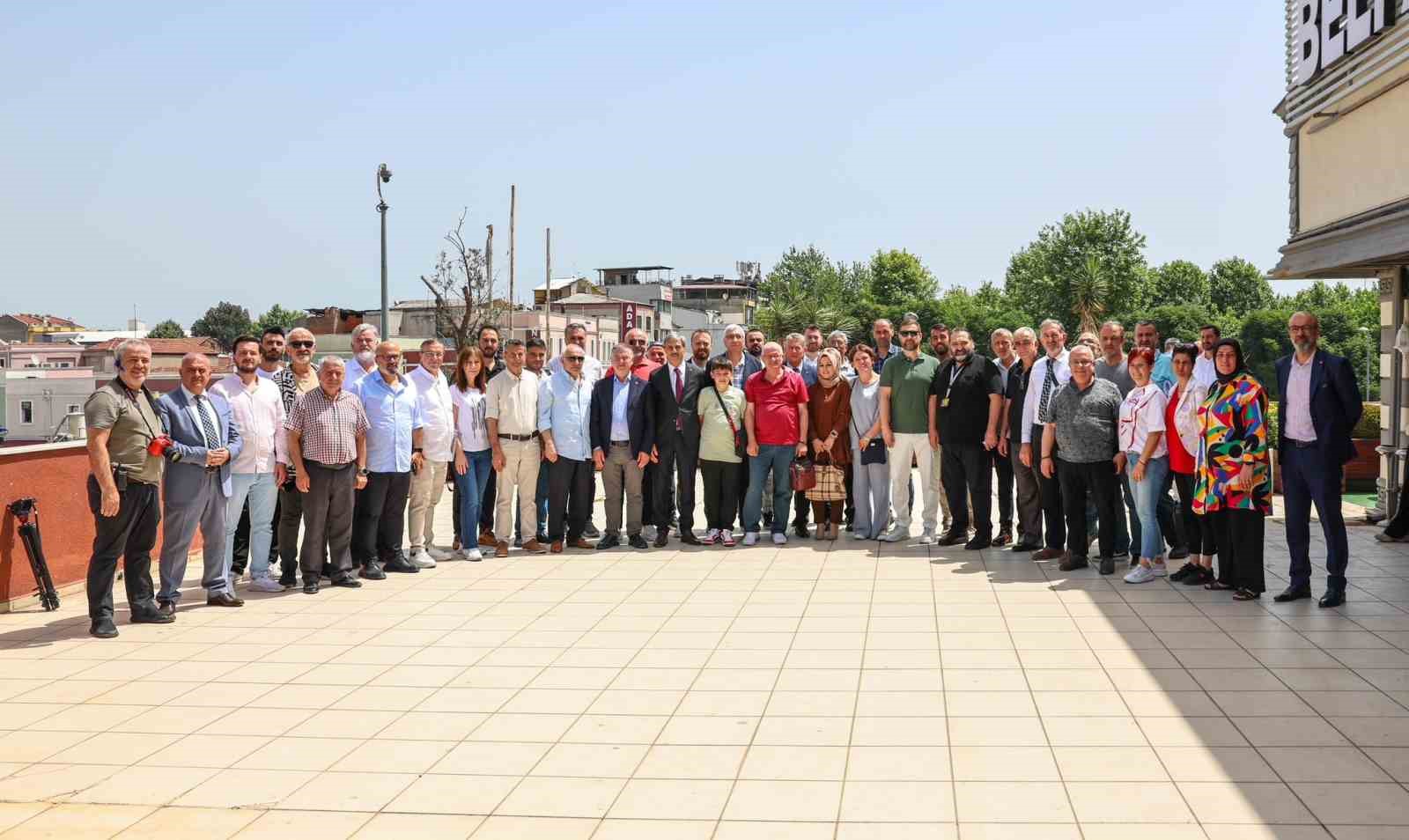 Başkan Alemdar’dan 2 ayın karnesi: “Sakarya ada bazlı kentsel dönüşümle ferah ve modern yaşam alanları kazanacak”
