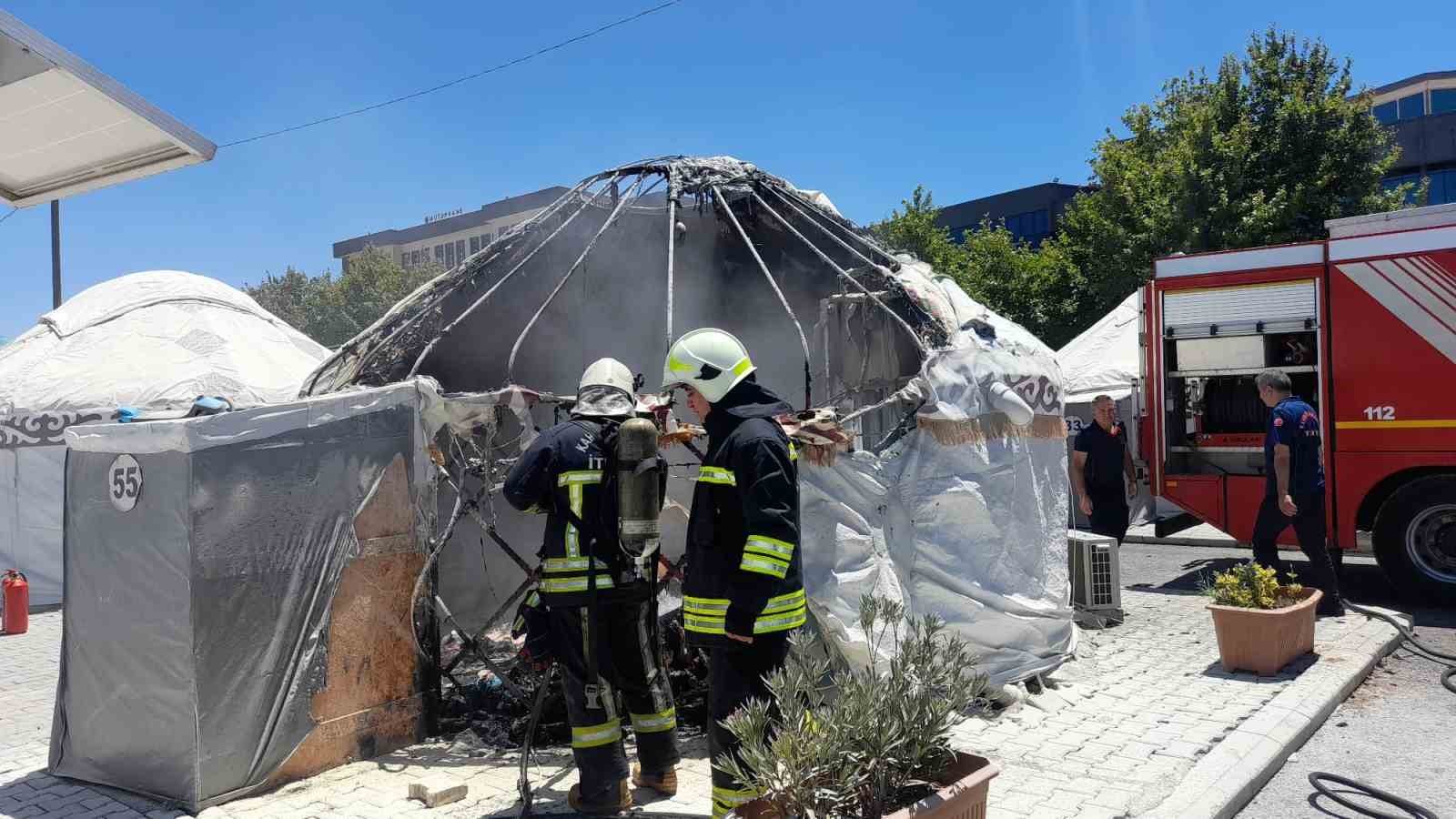 Çadırda çıkan yangın paniğe neden oldu
