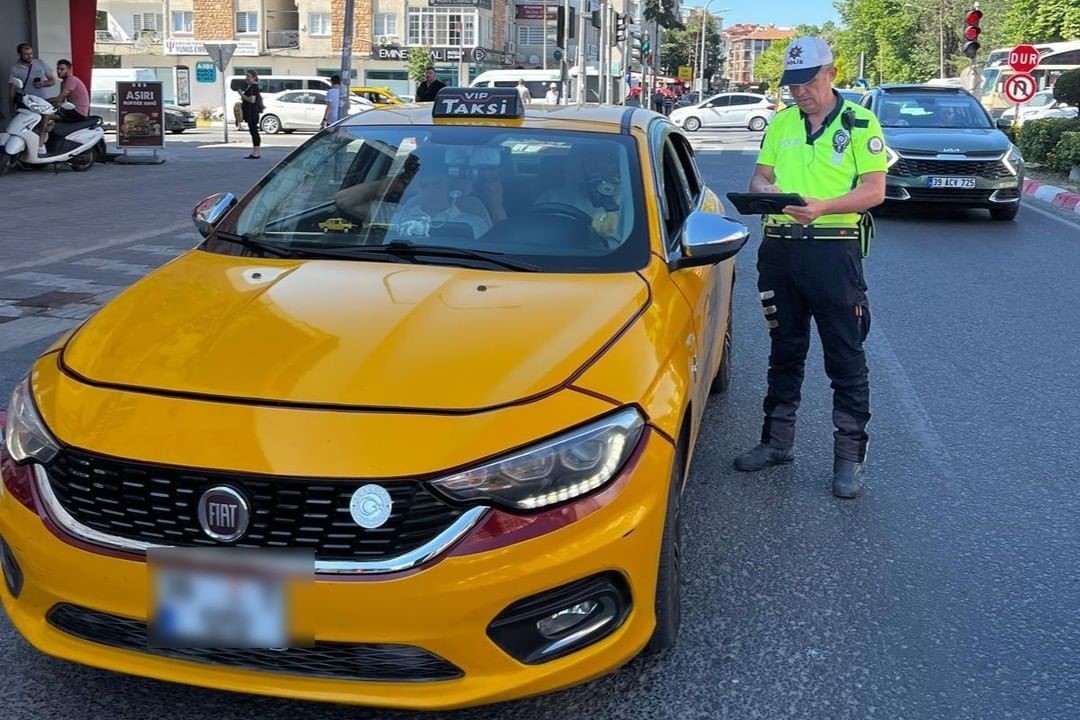 Lüleburgaz’da trafik denetimi: 120 araca ceza
