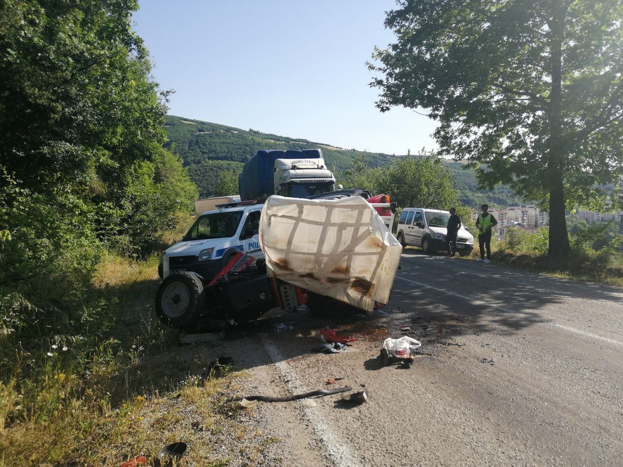 Tokat’ta traktör devrildi: 1 yaralı
