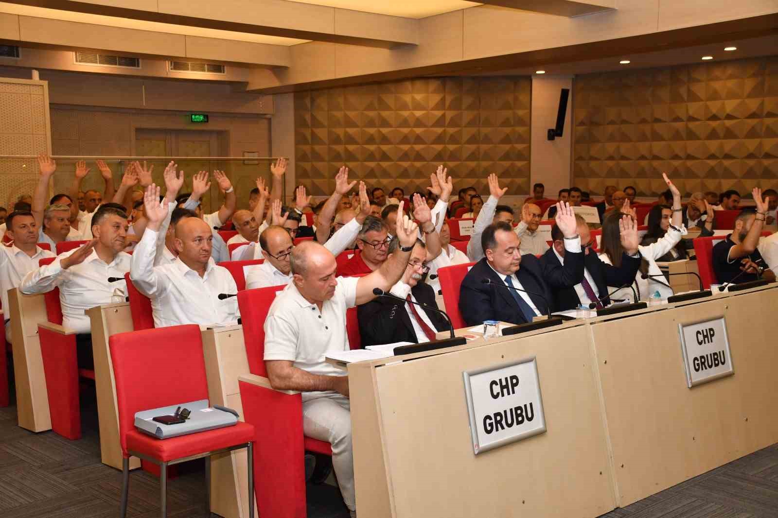 Büyükşehir Meclisi, Başkan Zeyrek başkanlığında toplandı
