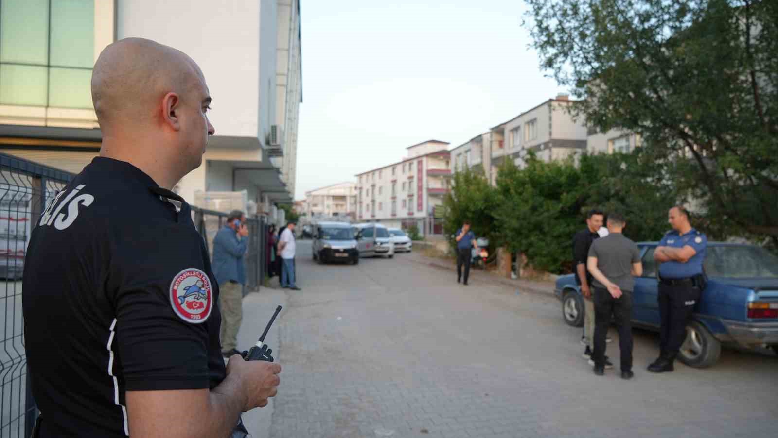 Yaşlı kadın evinde uğradığı saldırıda öldürüldü
