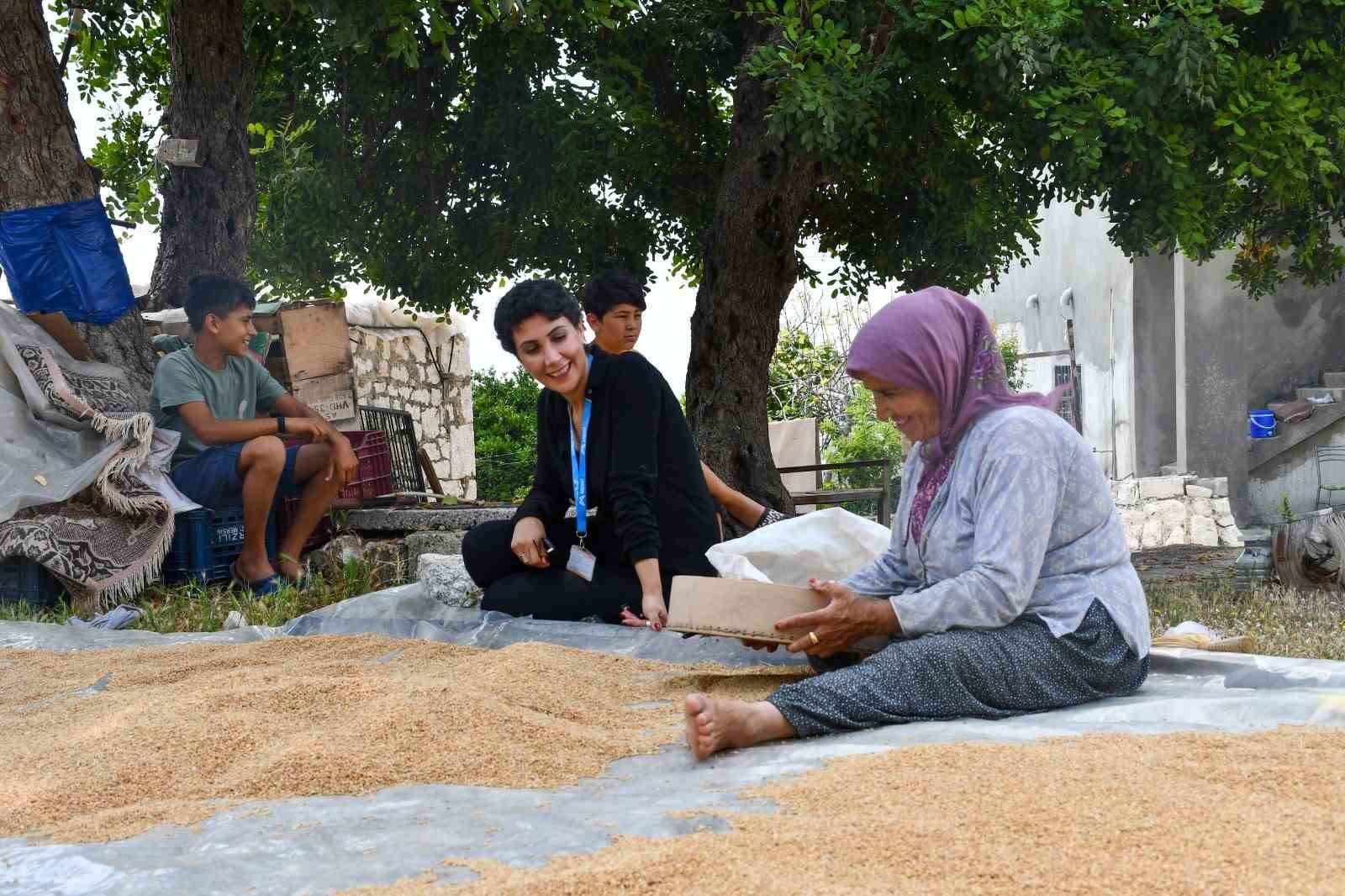 MESKİ, vatandaşların ihtiyaç ve taleplerini yerinde tespit ediyor
