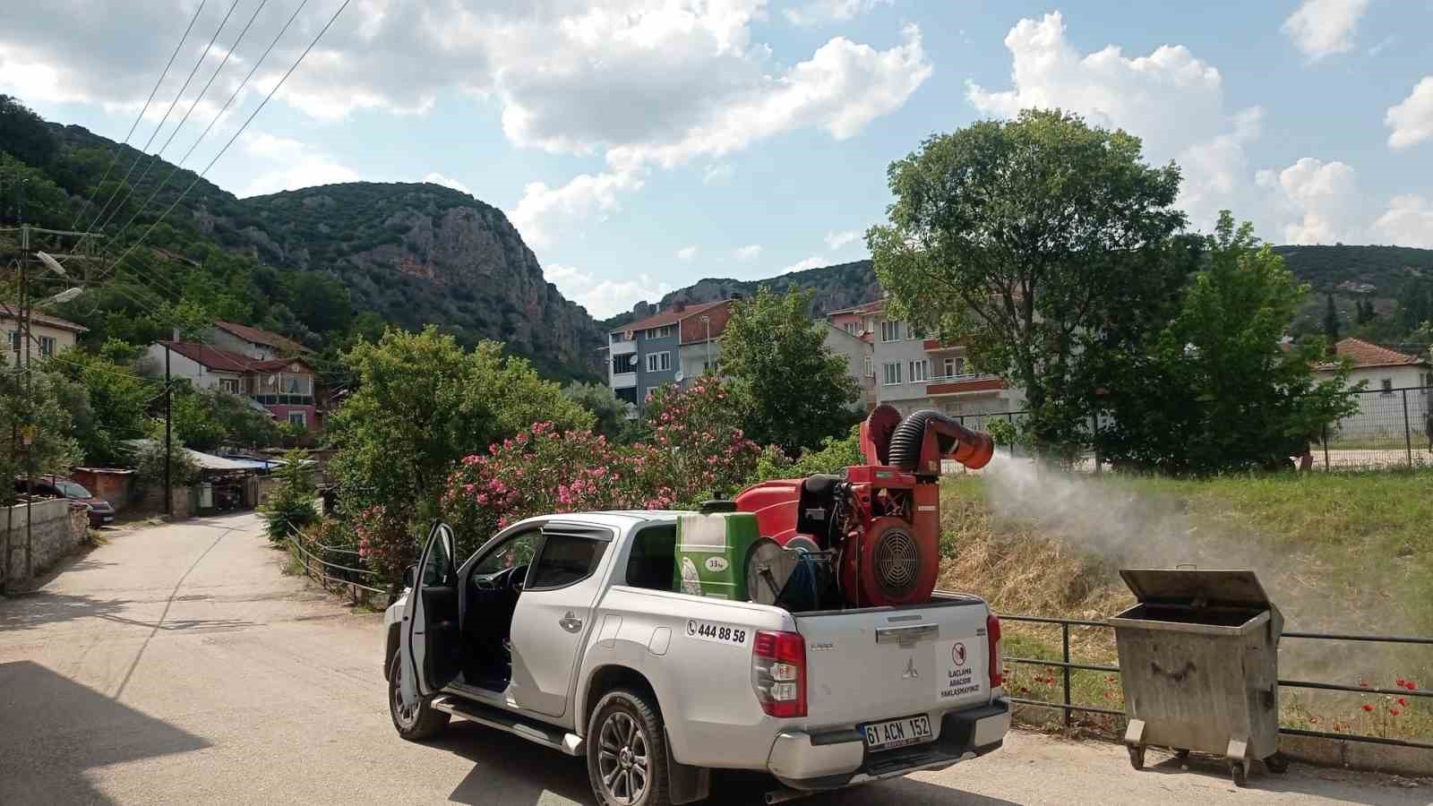 Bilecik’te sağlıklı bir yaz için ilaçlama çalışmaları devam ediyor
