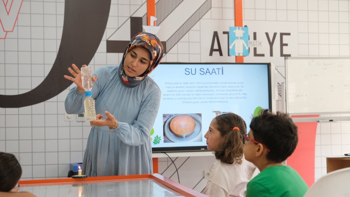 Bilim Zeytinburnu ‘Yaz Akademi’ kayıtları başlıyor
