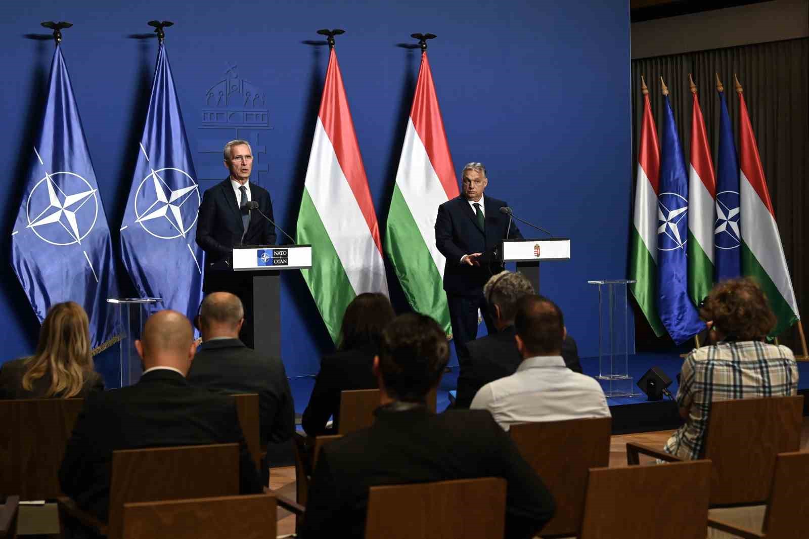 Macaristan, NATO’nun Ukrayna’ya desteğine katılmayacak ancak veto da etmeyecek
