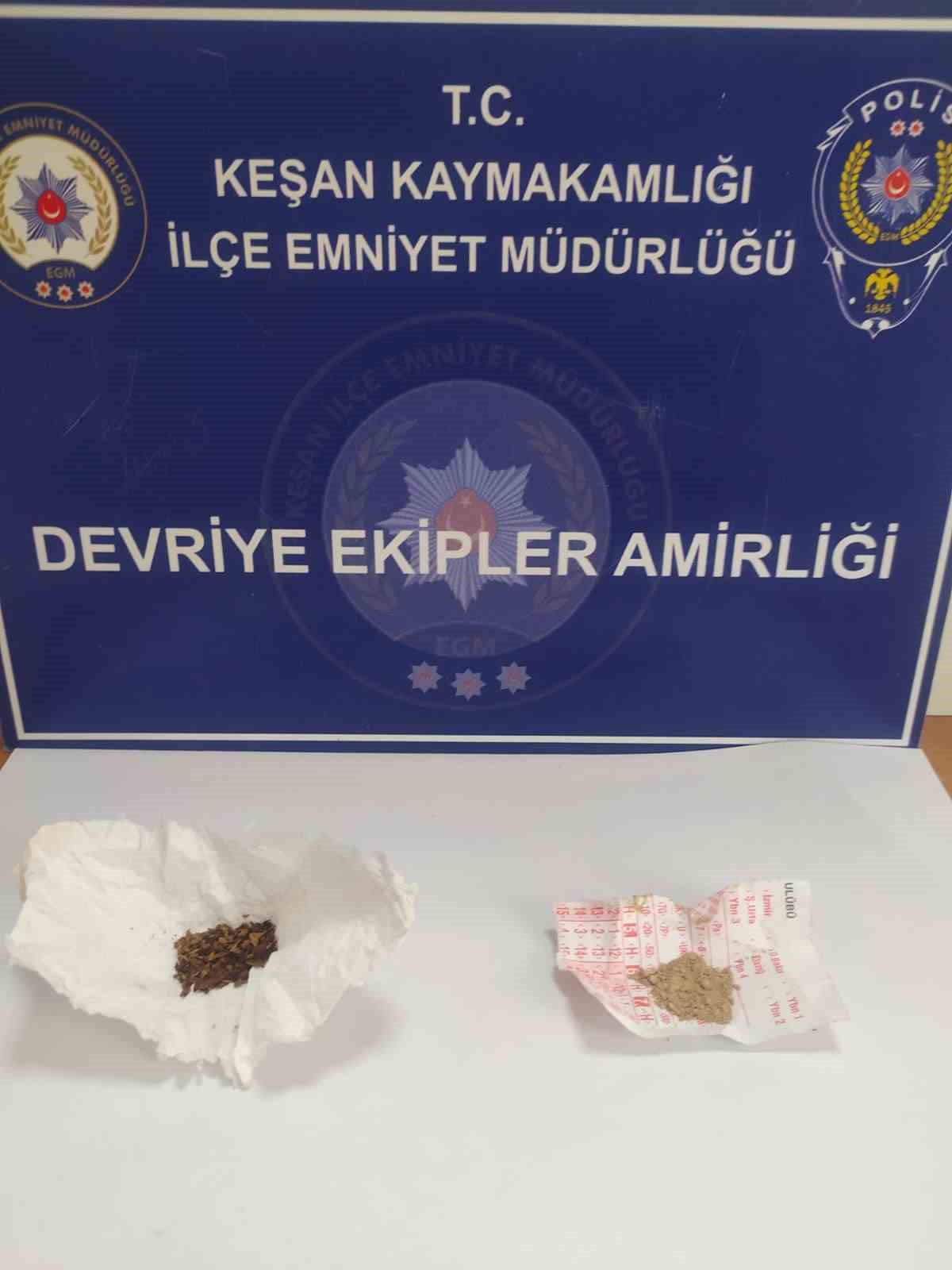 Keşan’da uyuşturucu ile yakalanan 3 şüpheli gözaltına alındı
