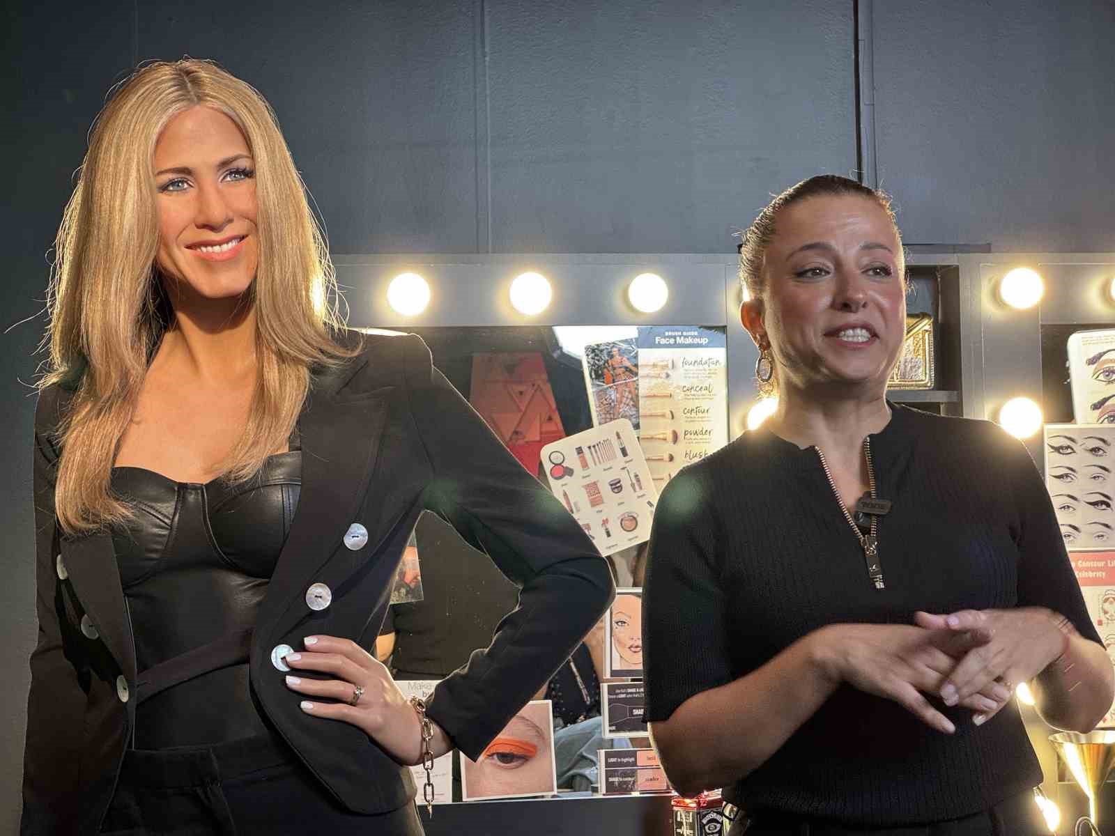 Jennifer Aniston’un bal mumu figürü Madame Tussauds İstanbul’da açıldı
