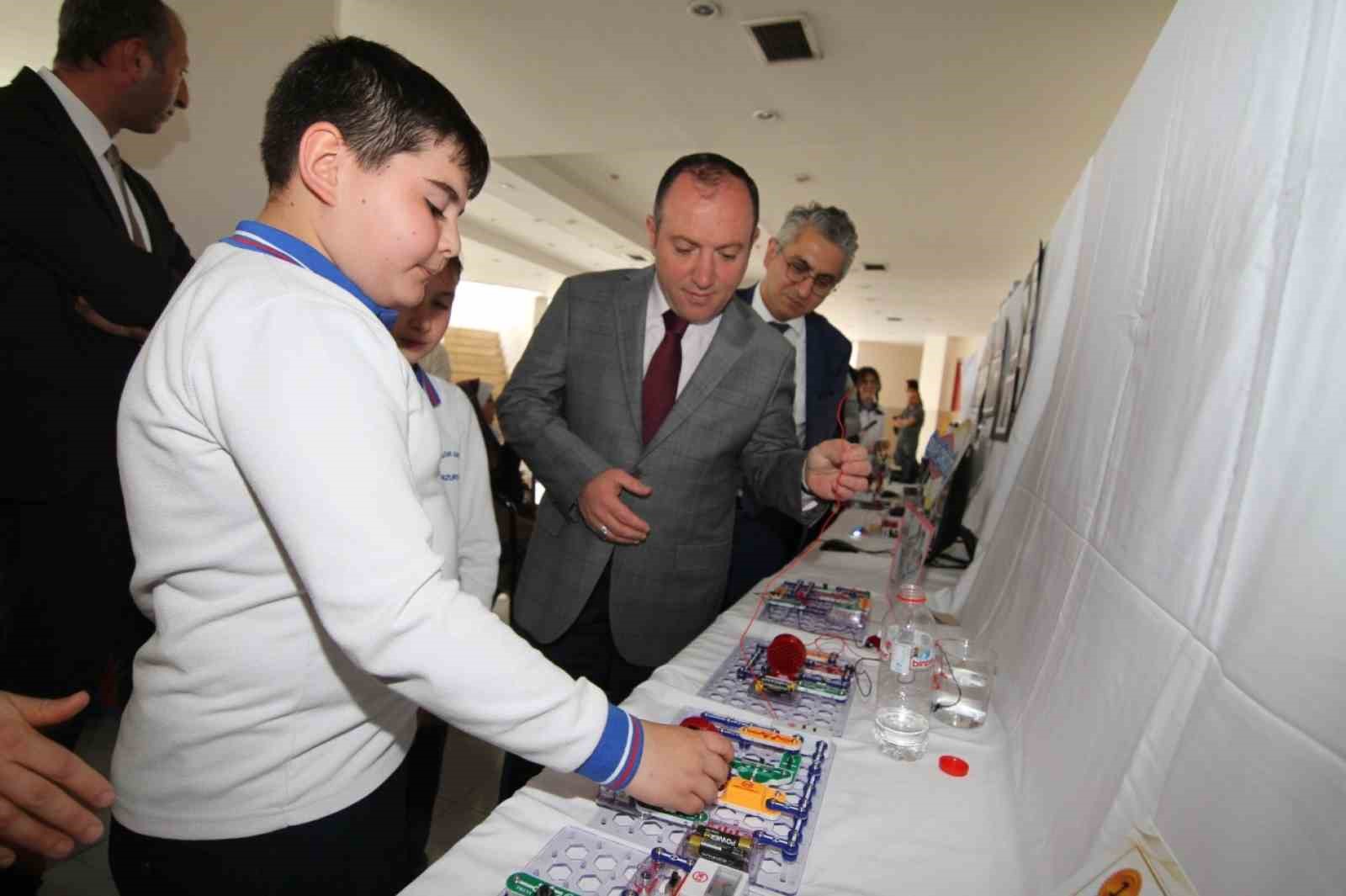 Tasarımcı öğretmenler ödüllendirildi
