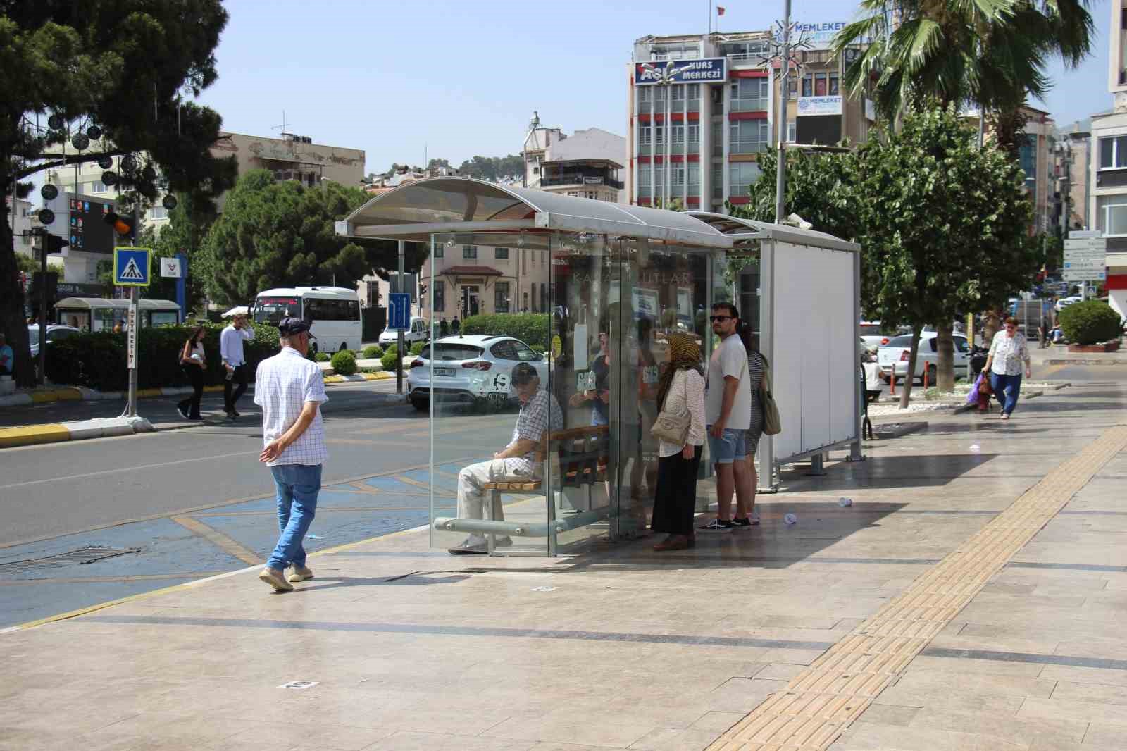 Aydın’da kavurucu sıcaklar bunalttı
