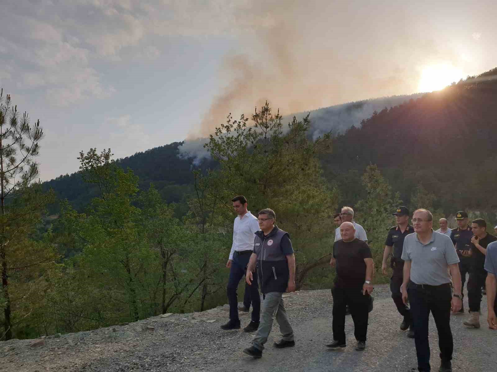 Sinop’taki orman yangını devam ediyor
