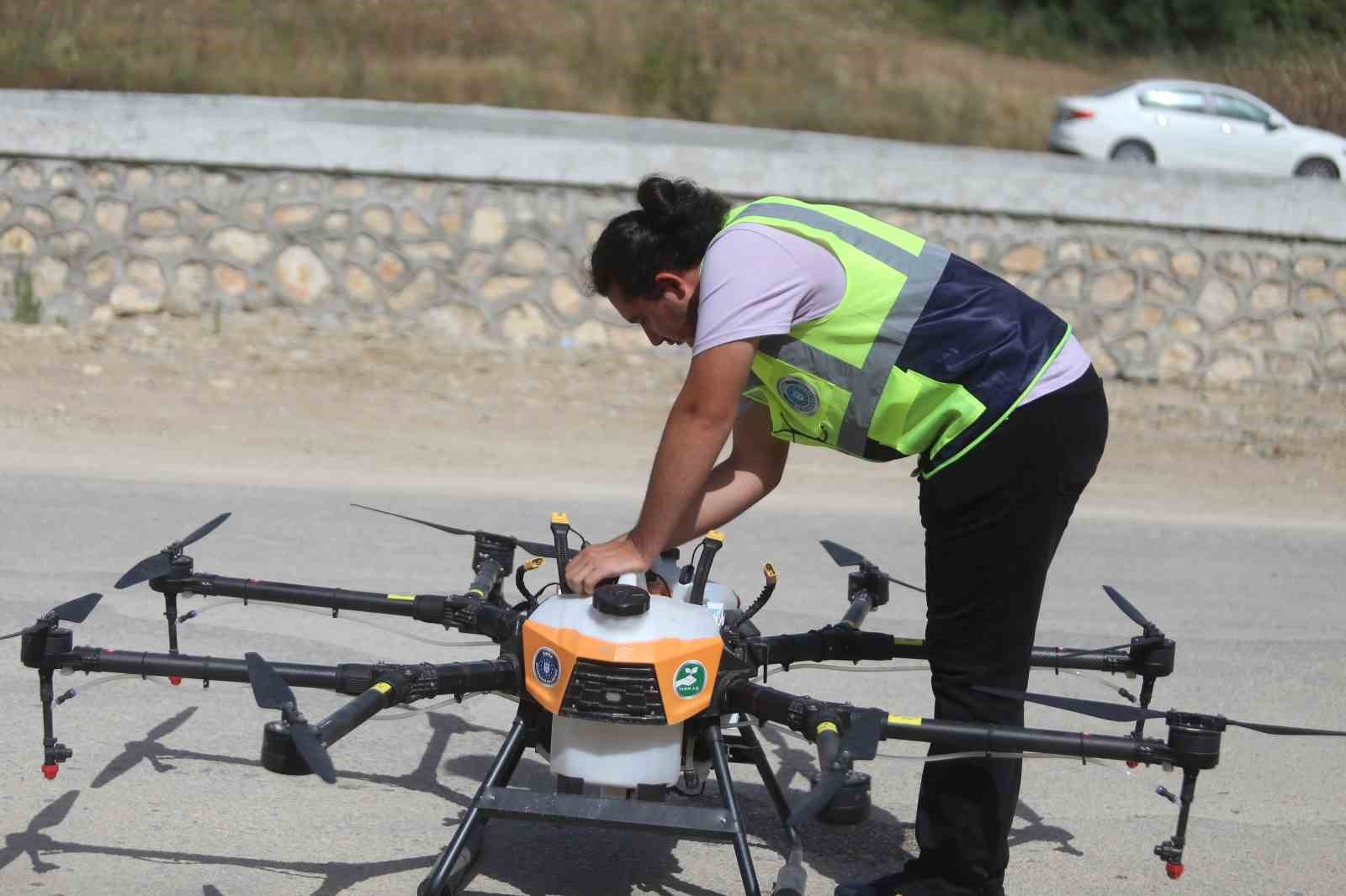 Bursa’da haşerelere karşı dronlu mücadele
