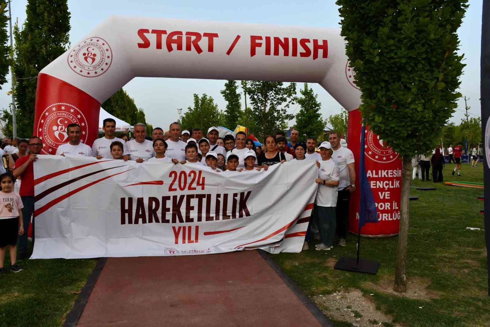 Balıkesir’de Hareketlilik Yılı Spor Şenlikleri yapıldı
