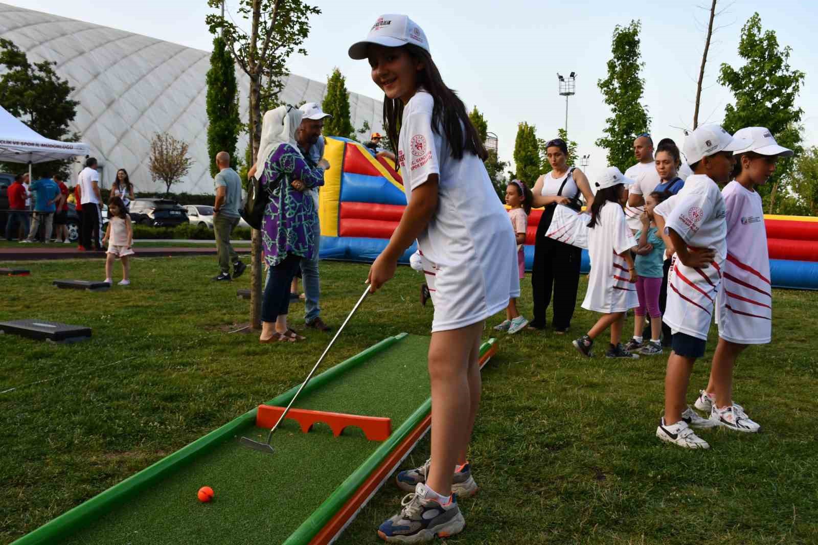 Balıkesir’de Hareketlilik Yılı Spor Şenlikleri yapıldı
