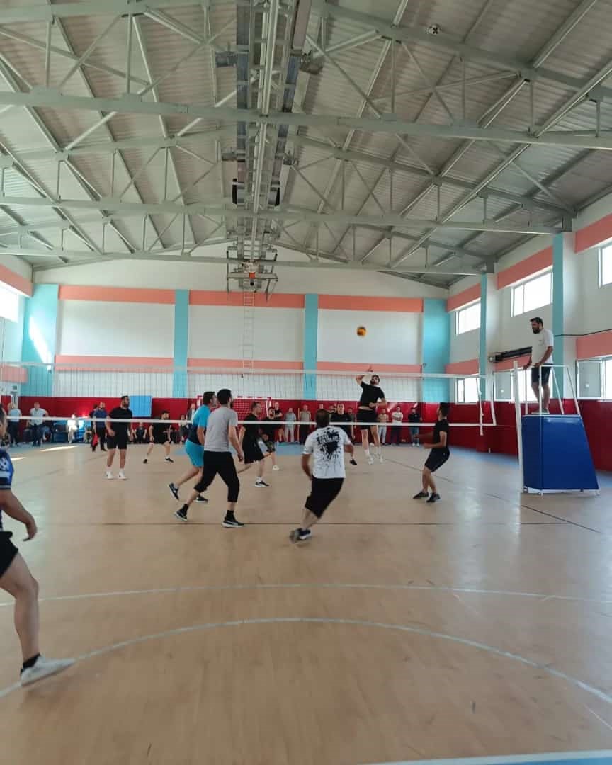 Tut ilçesinde voleybol turnuvası düzenlendi
