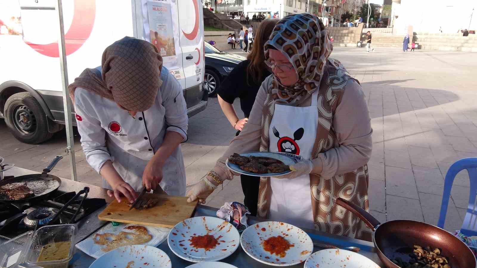 Engelsiz yemekler damak çatlattı
