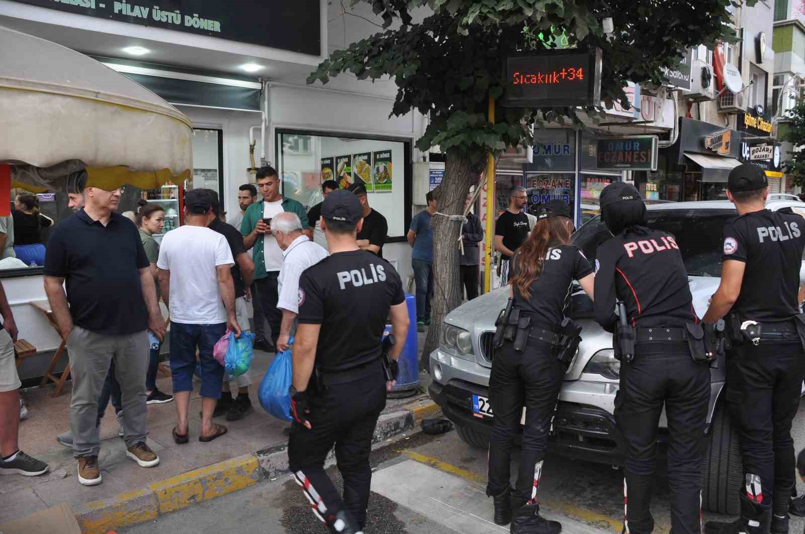 Polisin “Şok” uygulamasında lüks cipte uyuşturucu ele geçirildi
