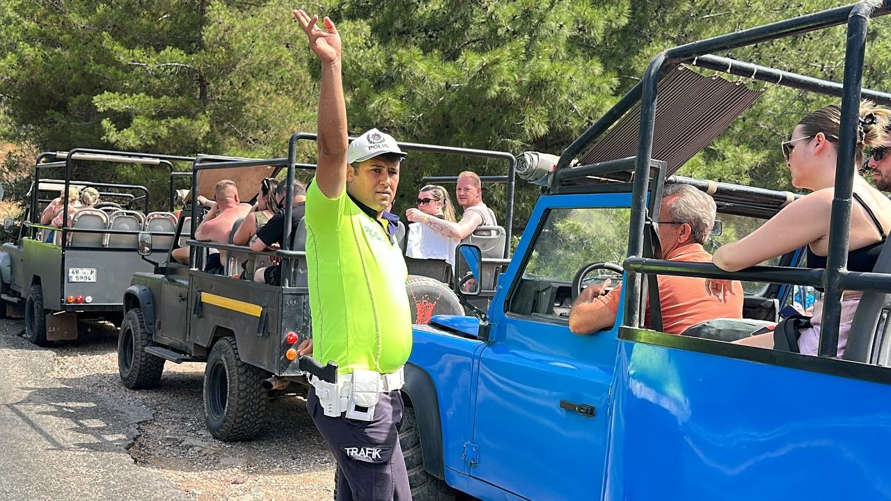 Marmaris’te Jeep safari turlarına sıkı denetim
